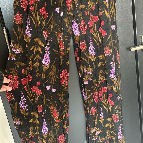 Floral Jumper - Picture 4 of 8